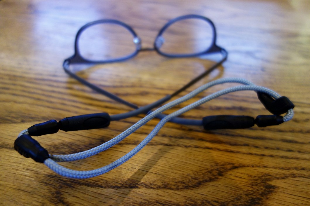 Croakies eyewear retainer