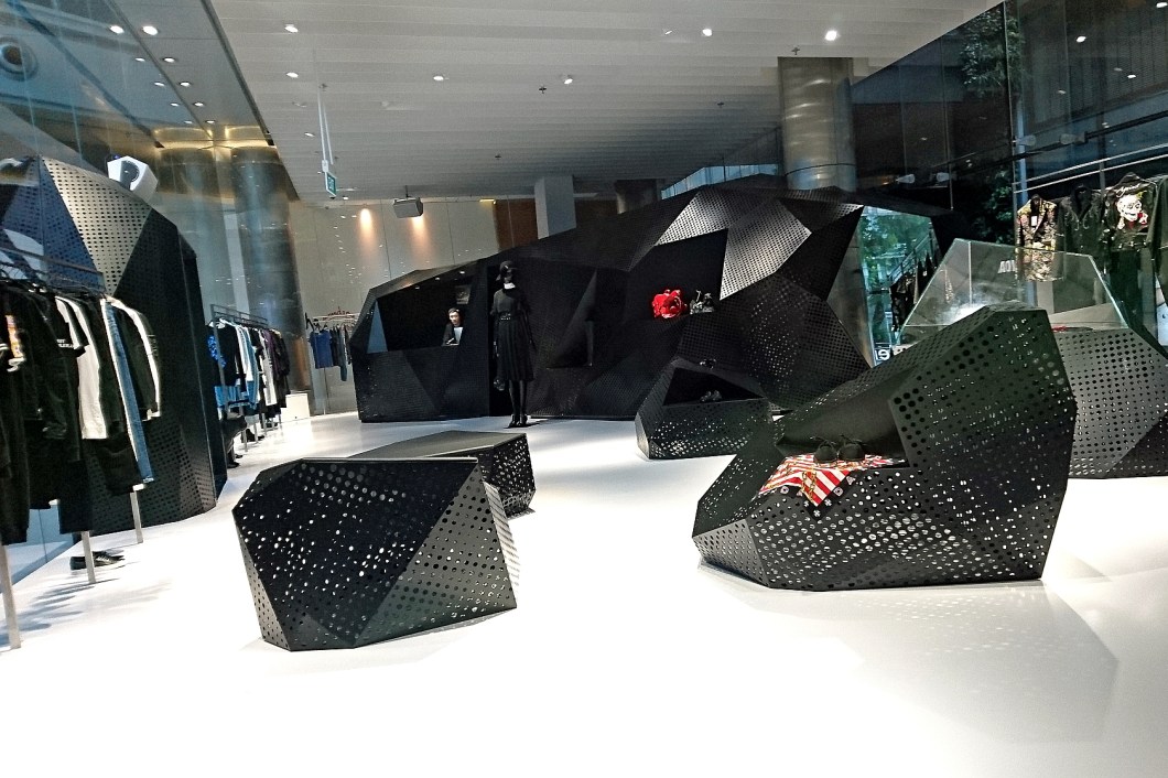 Christian Dada interior 2