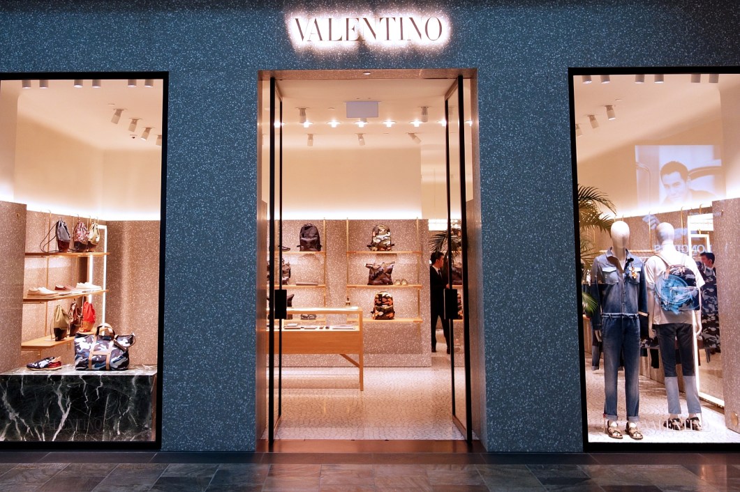 Valentino Uomo front