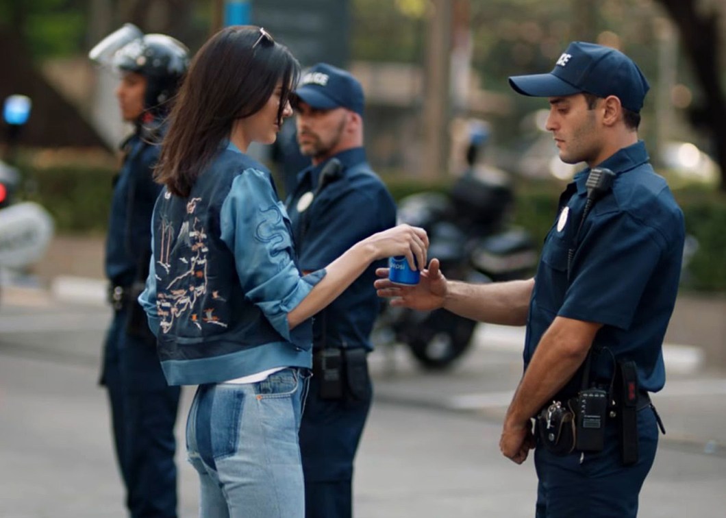 Kendall Jenner Pepsi 3