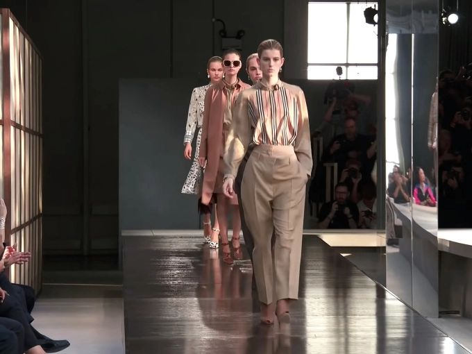 Burberry SS 2019 P1.jpg