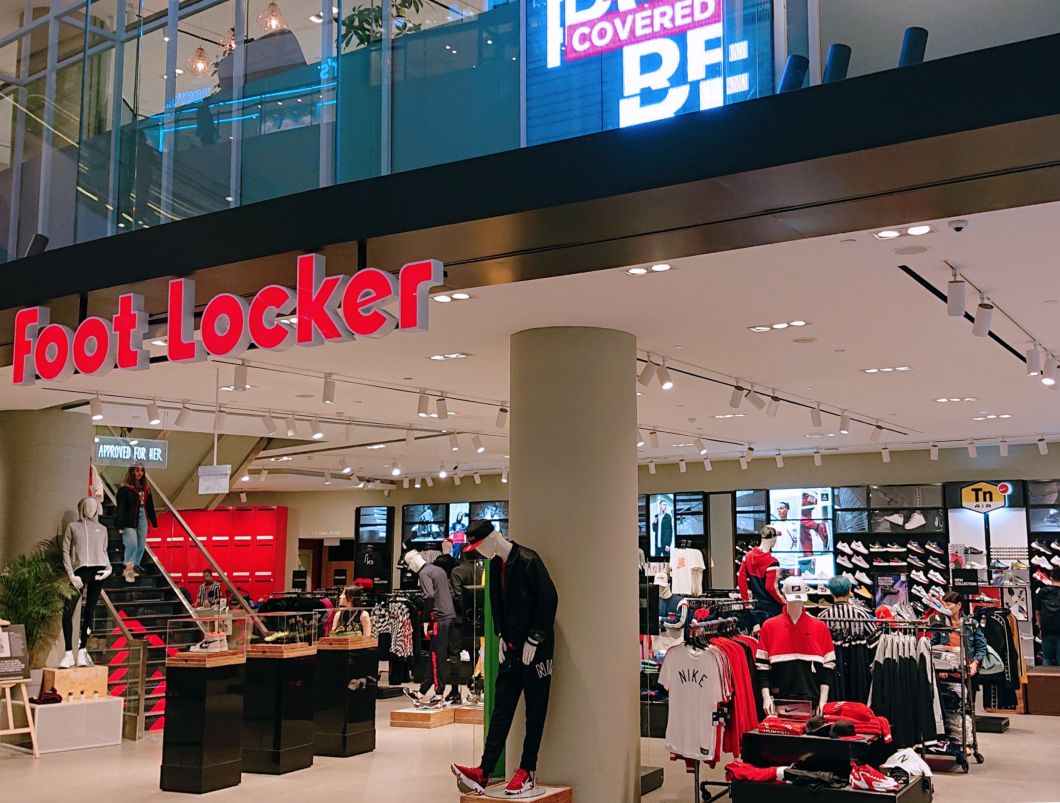 Foot Locker duplex OP