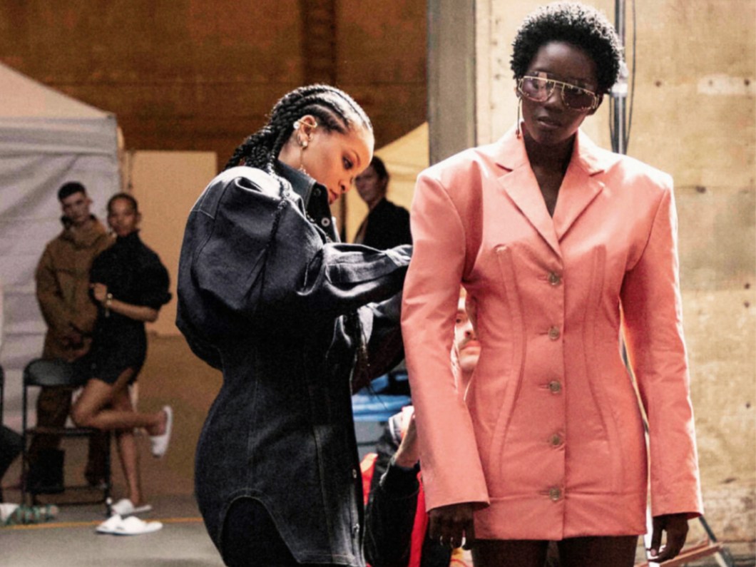 19-05-30-22-58-01-743_deco