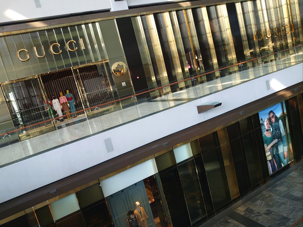 20-03-13-19-34-01-647_deco