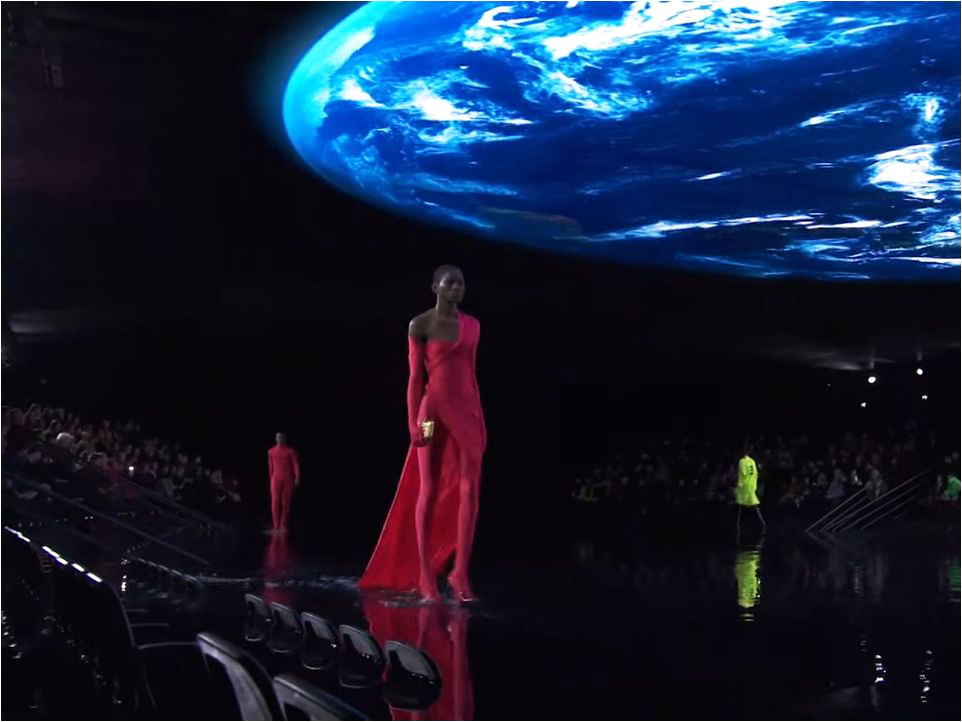 Balenciaga AW 2020 P1