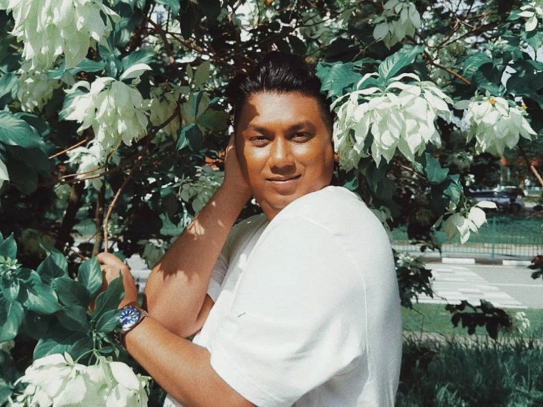 20-08-17-23-11-09-209_deco